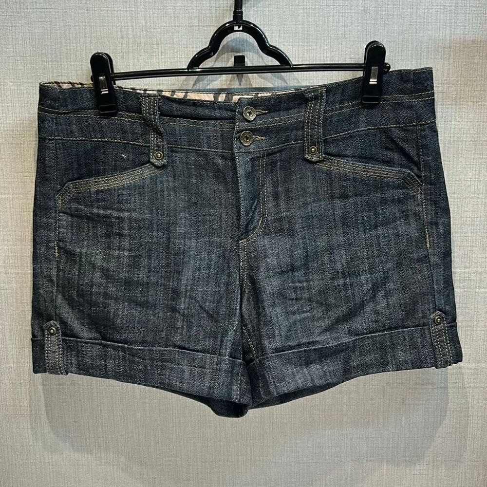 One5One Dark Wash Denim Shorts Sz 12 Stretch 5" Inseam Double Button